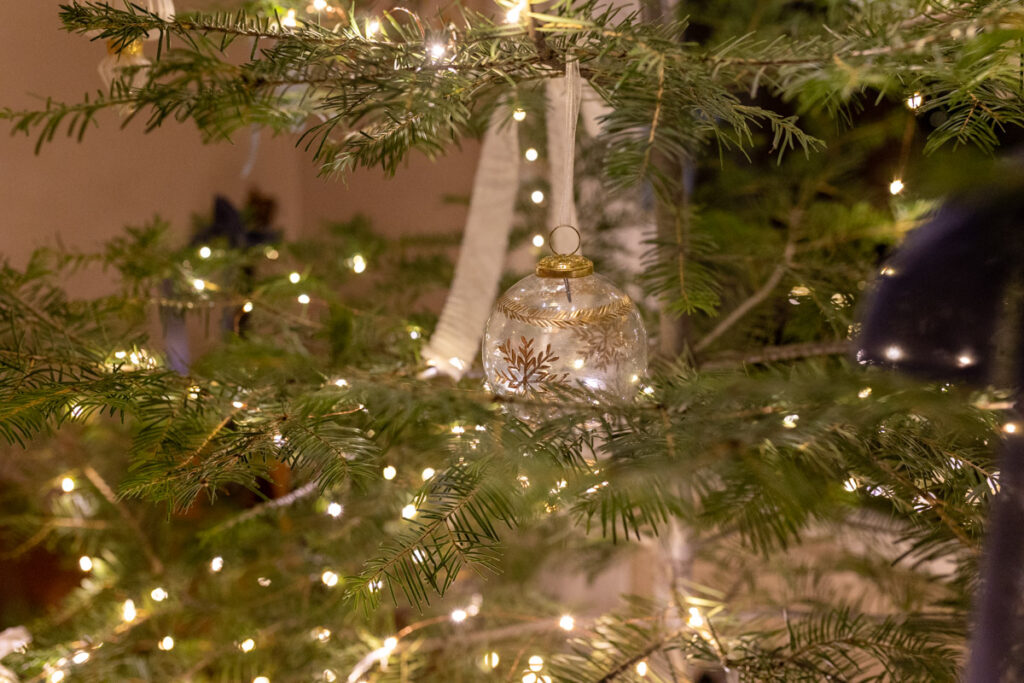glass big ornament