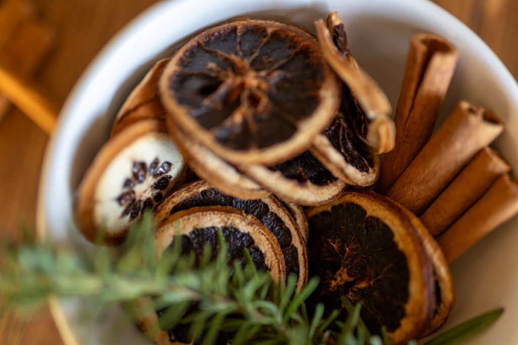ingredients for dried potpourri